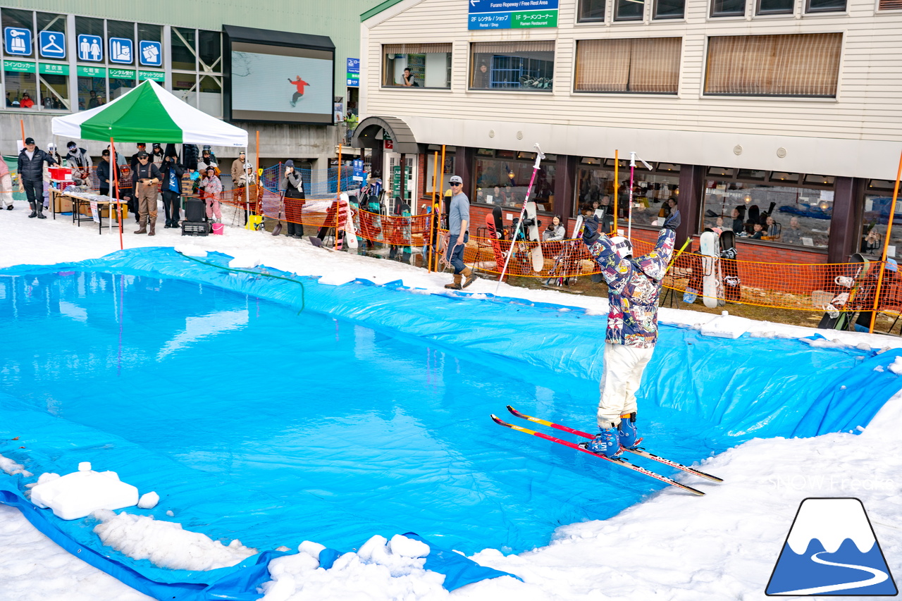 富良野スキー場｜いよいよインターナショナルなイベントに？！春シーズン恒例『第13回 Pond Skimming 池渡り』開催～♪